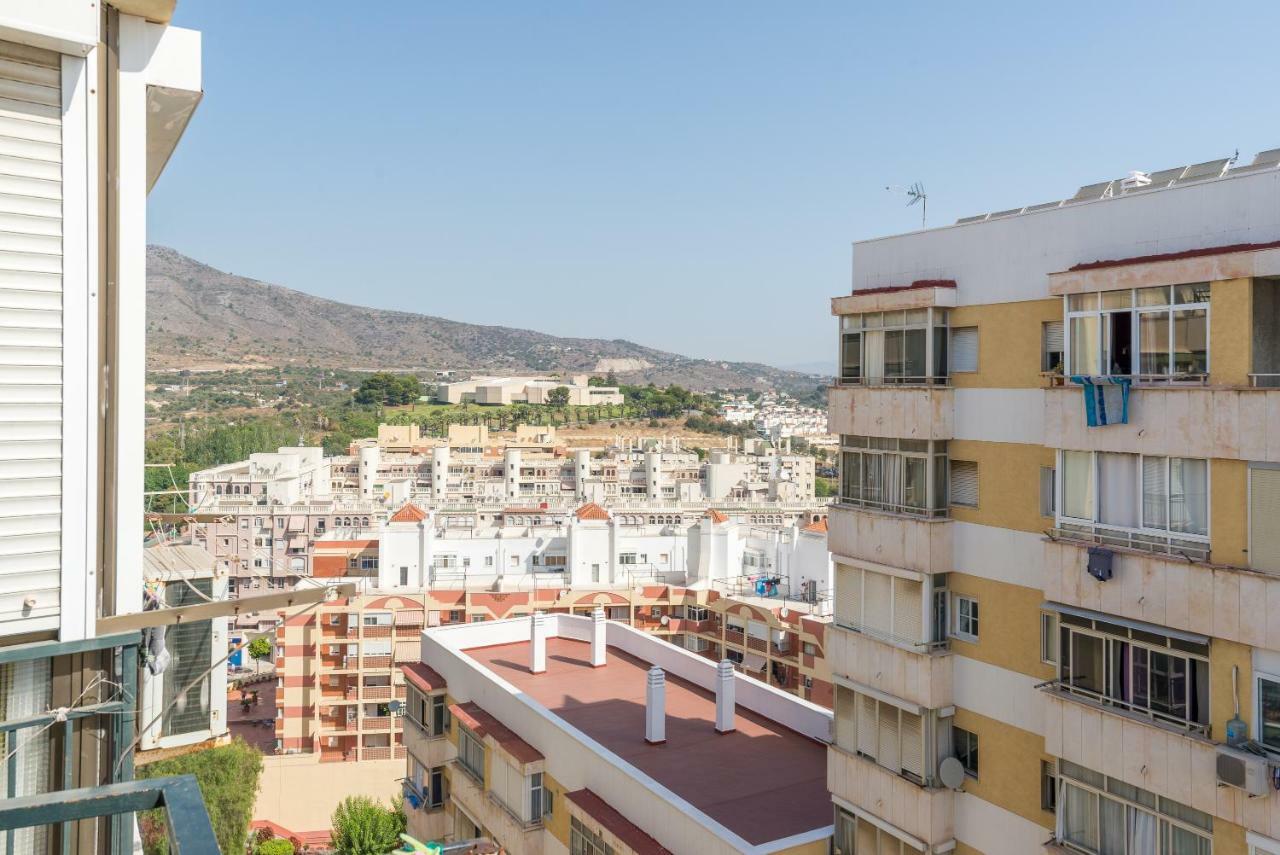 Confortable Estudio Con Terraza, Vistas A La Montana, Mar Y Mas Apartment Torremolinos Bagian luar foto