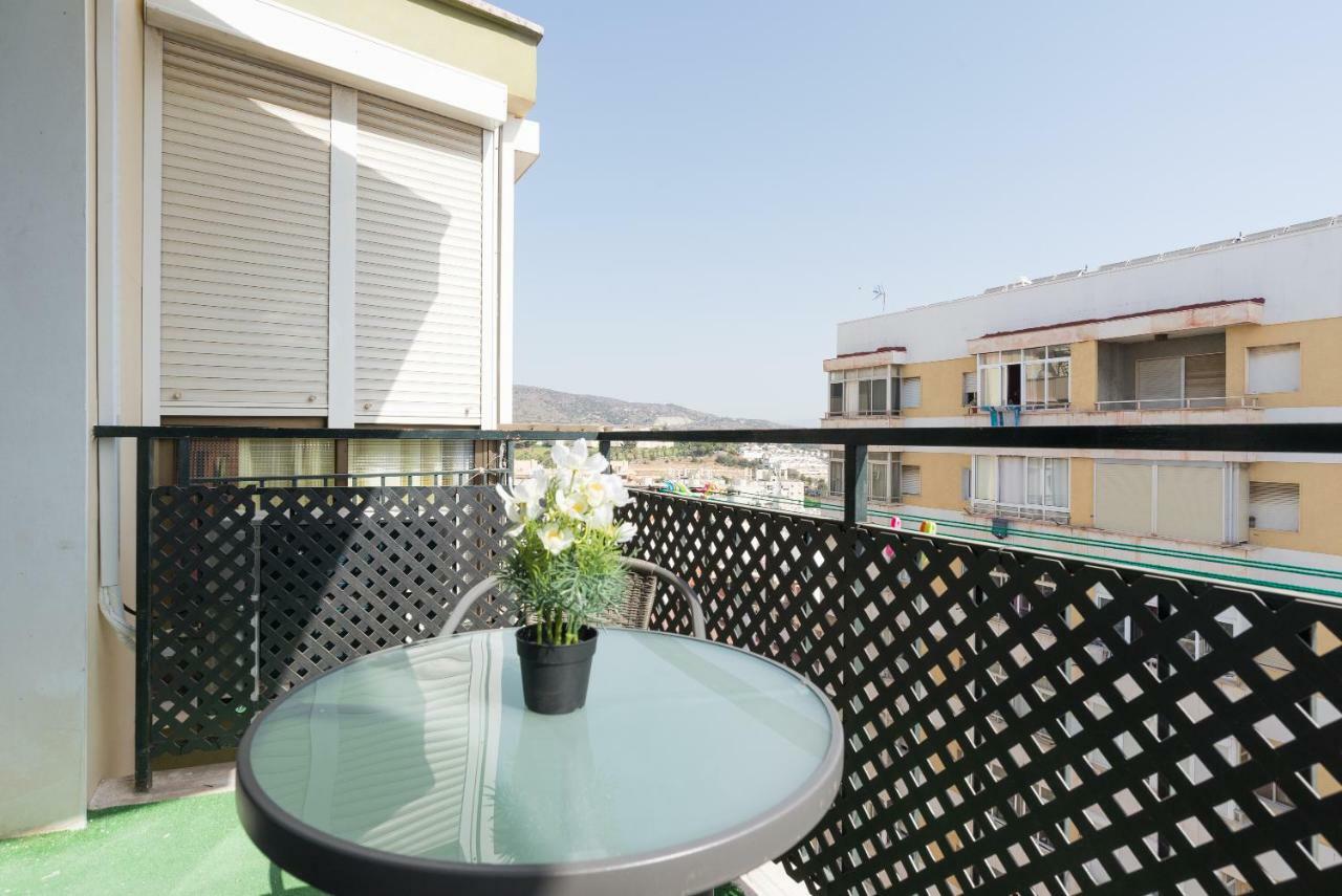 Confortable Estudio Con Terraza, Vistas A La Montana, Mar Y Mas Apartment Torremolinos Bagian luar foto