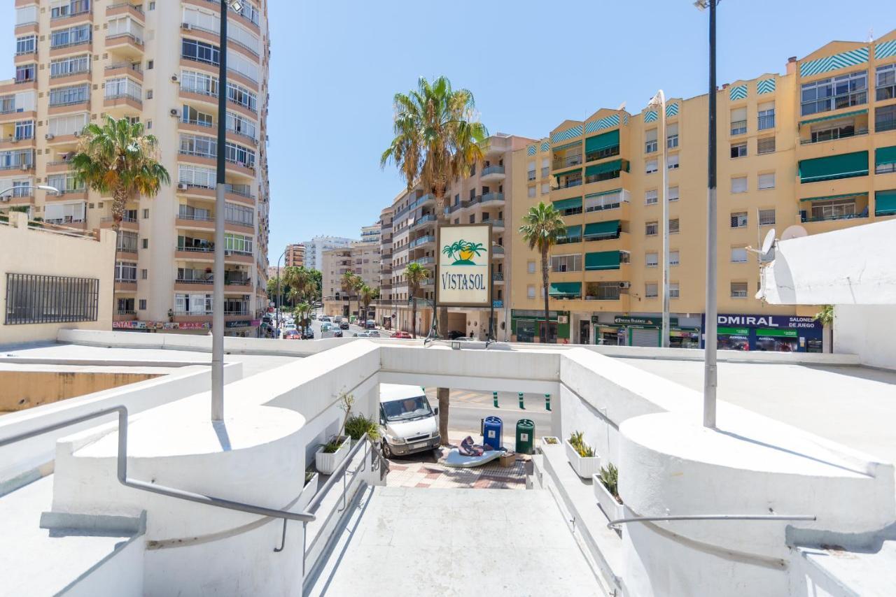 Confortable Estudio Con Terraza, Vistas A La Montana, Mar Y Mas Apartment Torremolinos Bagian luar foto